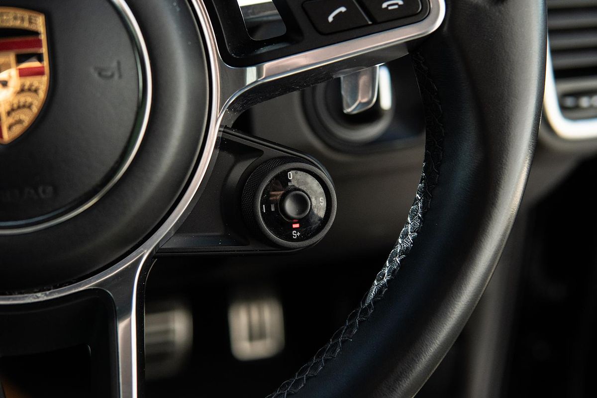 2021 Porsche Cayenne GTS 9YA