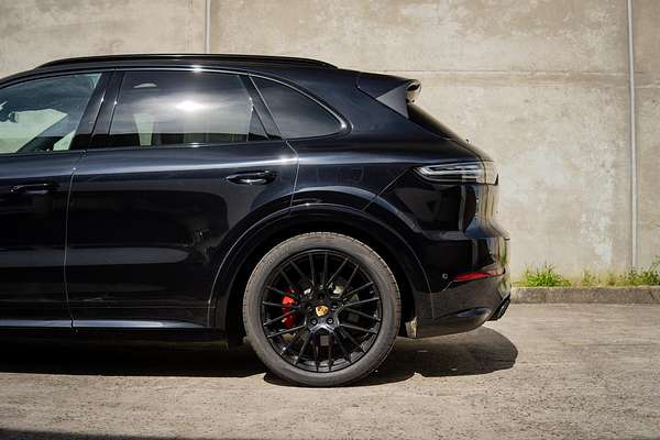 2021 Porsche Cayenne GTS 9YA
