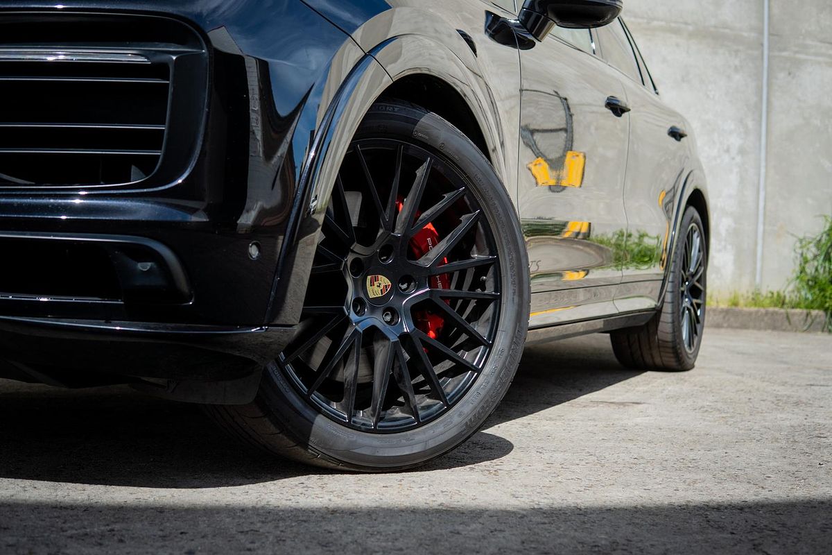 2021 Porsche Cayenne GTS 9YA