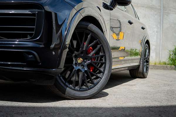 2021 Porsche Cayenne GTS 9YA