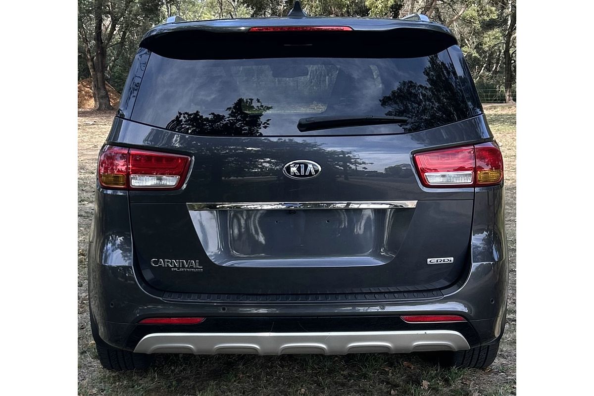 2017 Kia Carnival Platinum YP