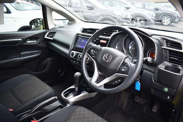 2015 Honda Jazz VTi GF