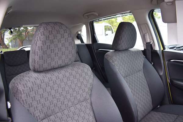 2015 Honda Jazz VTi GF