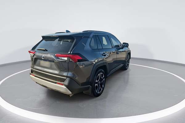 2019 Toyota RAV4 Edge AXAA54R