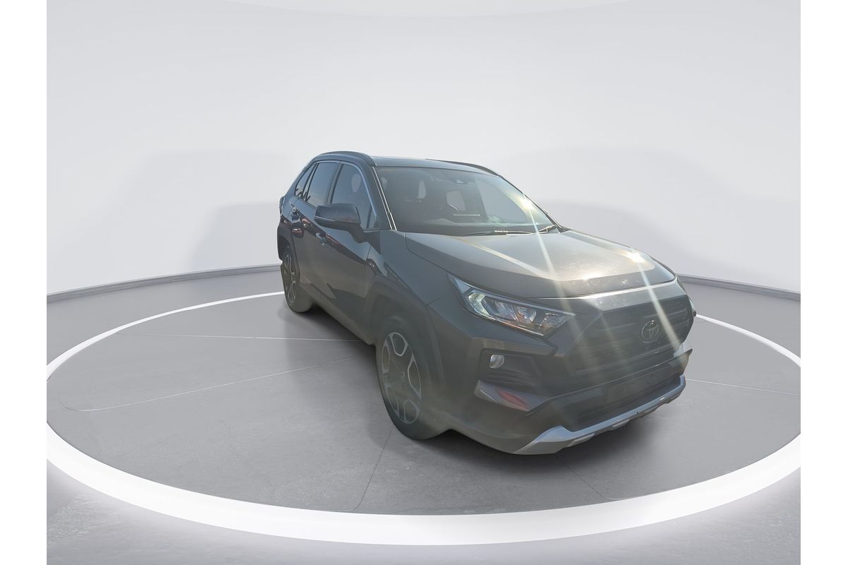 2019 Toyota RAV4 Edge AXAA54R