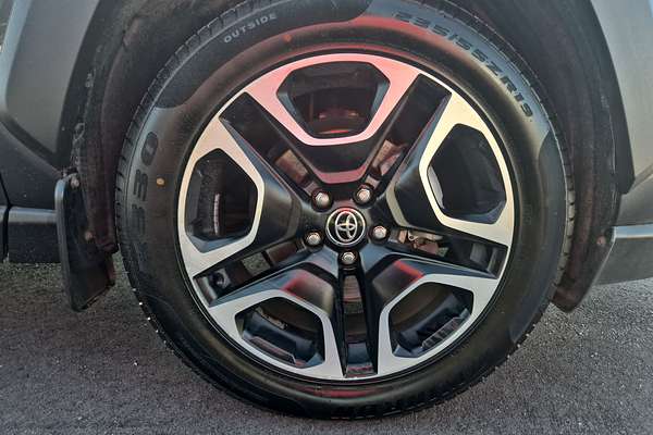 2019 Toyota RAV4 Edge AXAA54R
