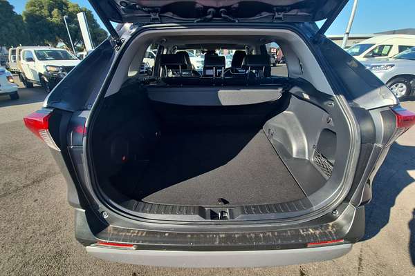 2019 Toyota RAV4 Edge AXAA54R