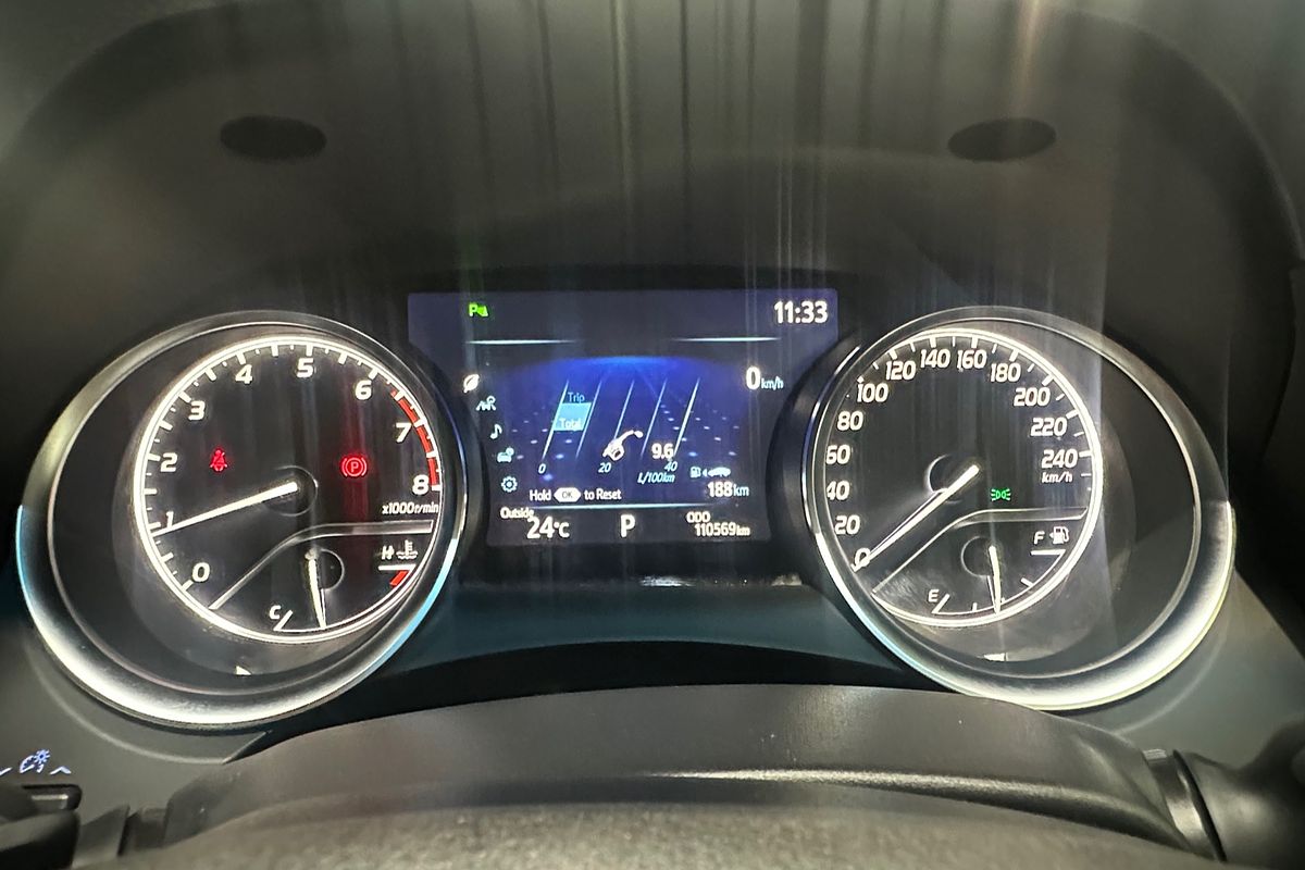 2019 Toyota Camry SX ASV70R