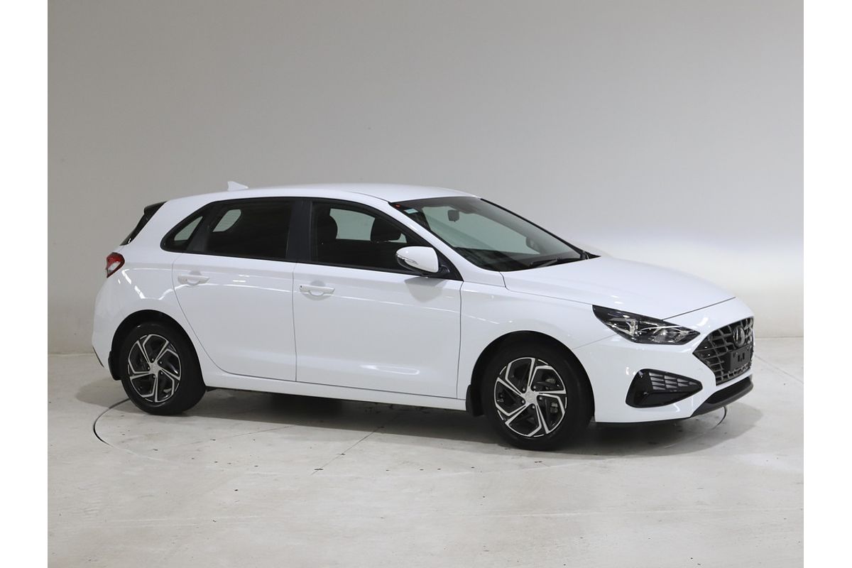 2021 HYUNDAI i30  6 SP AUTOMATIC 5D HATCHBACK 4CYL 