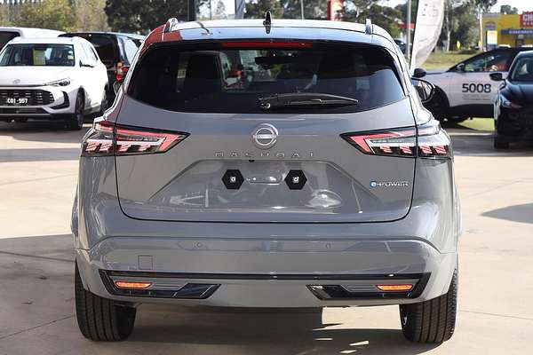 2025 Nissan QASHQAI N-DESIGN e-POWER J12