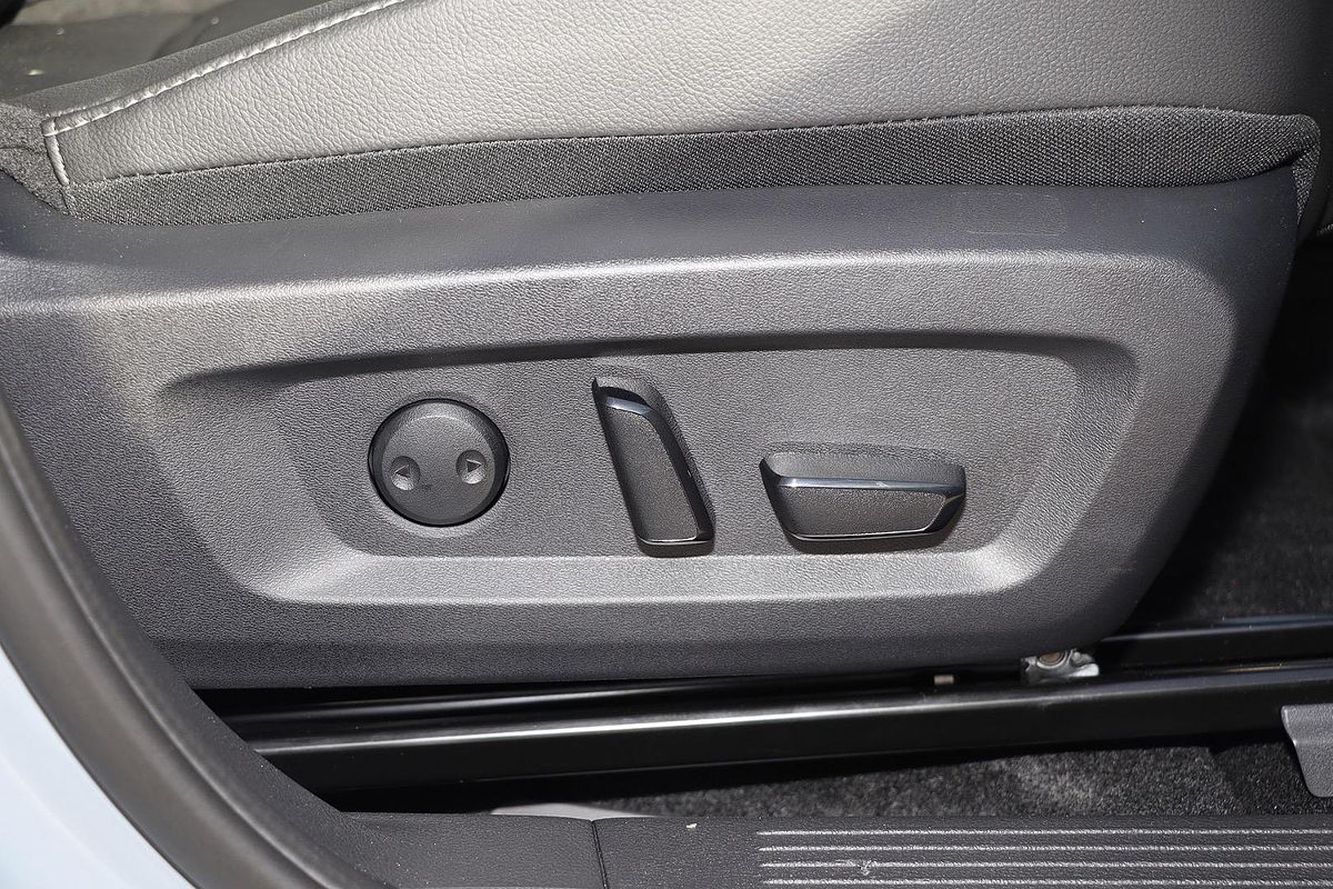 2025 Nissan QASHQAI N-DESIGN e-POWER J12
