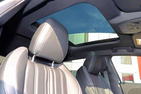 2025 Peugeot 408 GT Premium Hybrid P54