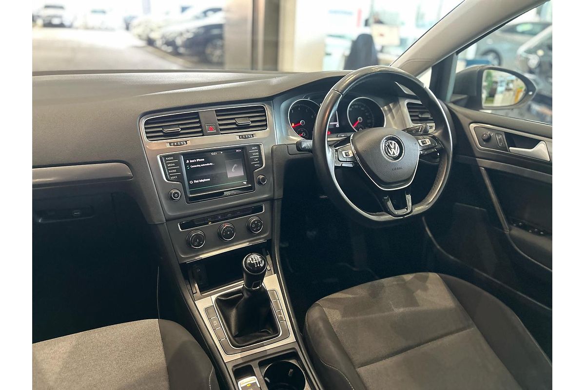 2016 Volkswagen Golf 92TSI Trendline 7