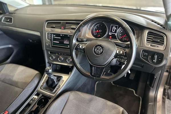 2016 Volkswagen Golf 92TSI Trendline 7