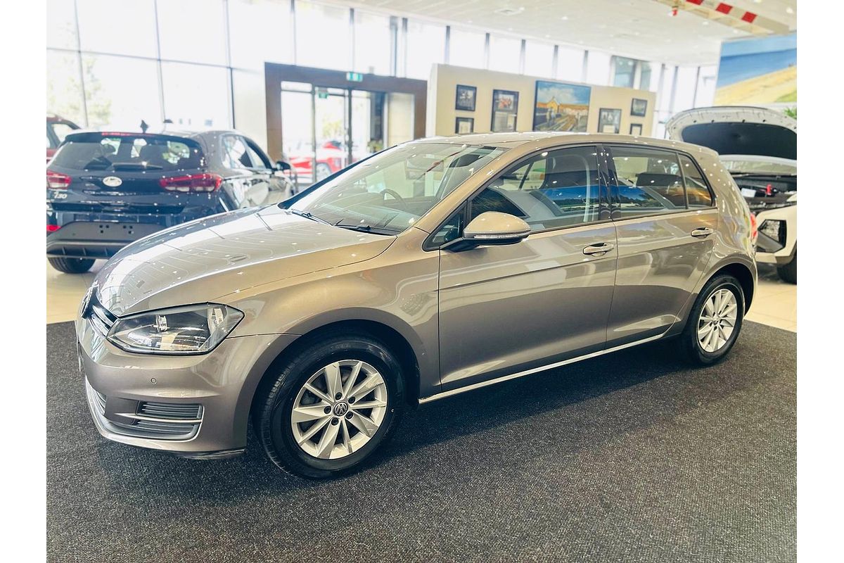 2016 Volkswagen Golf 92TSI Trendline 7