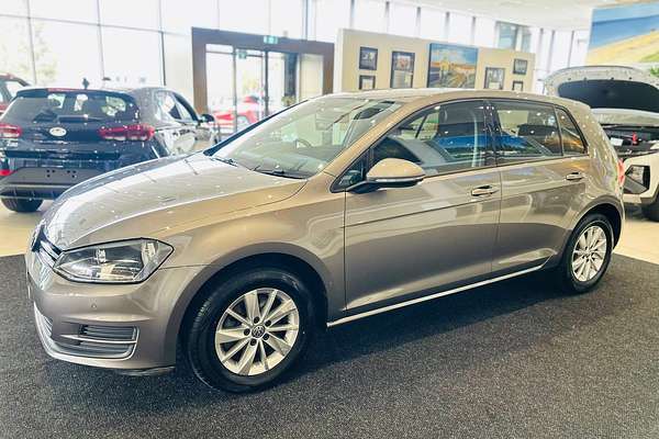 2016 Volkswagen Golf 92TSI Trendline 7