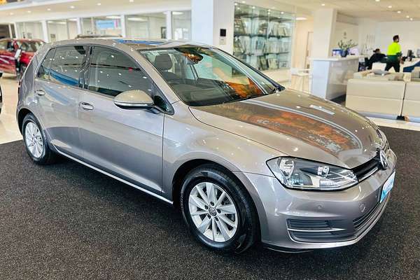 2016 Volkswagen Golf 92TSI Trendline 7