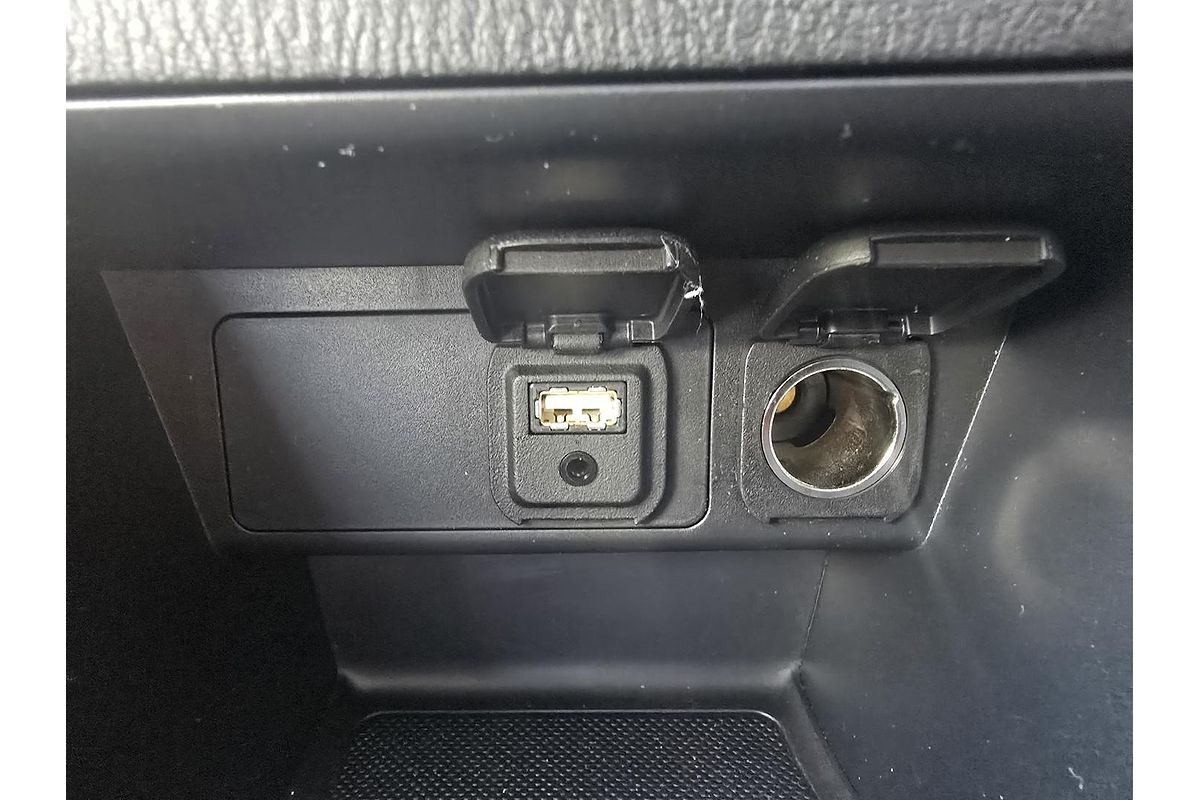 2017 Mazda 2 Neo DJ Series
