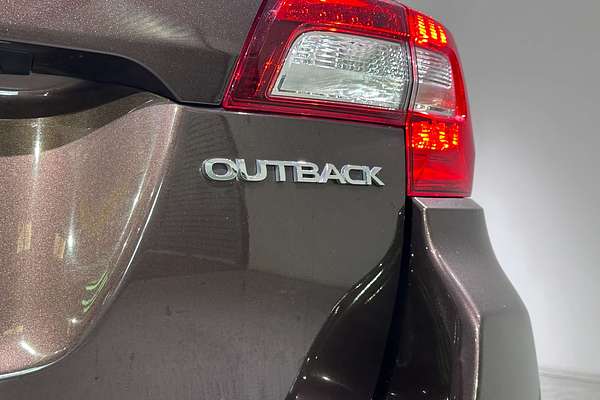 2017 Subaru Outback 2.5i Premium 5GEN