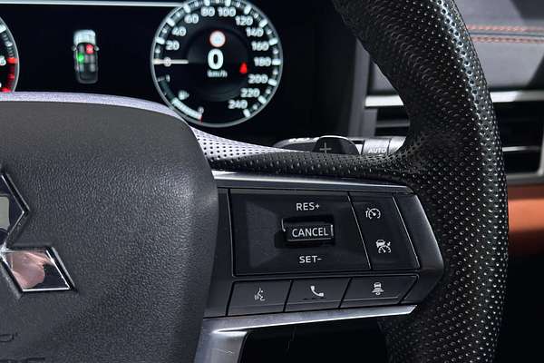 2022 Mitsubishi Outlander Exceed Tourer ZM