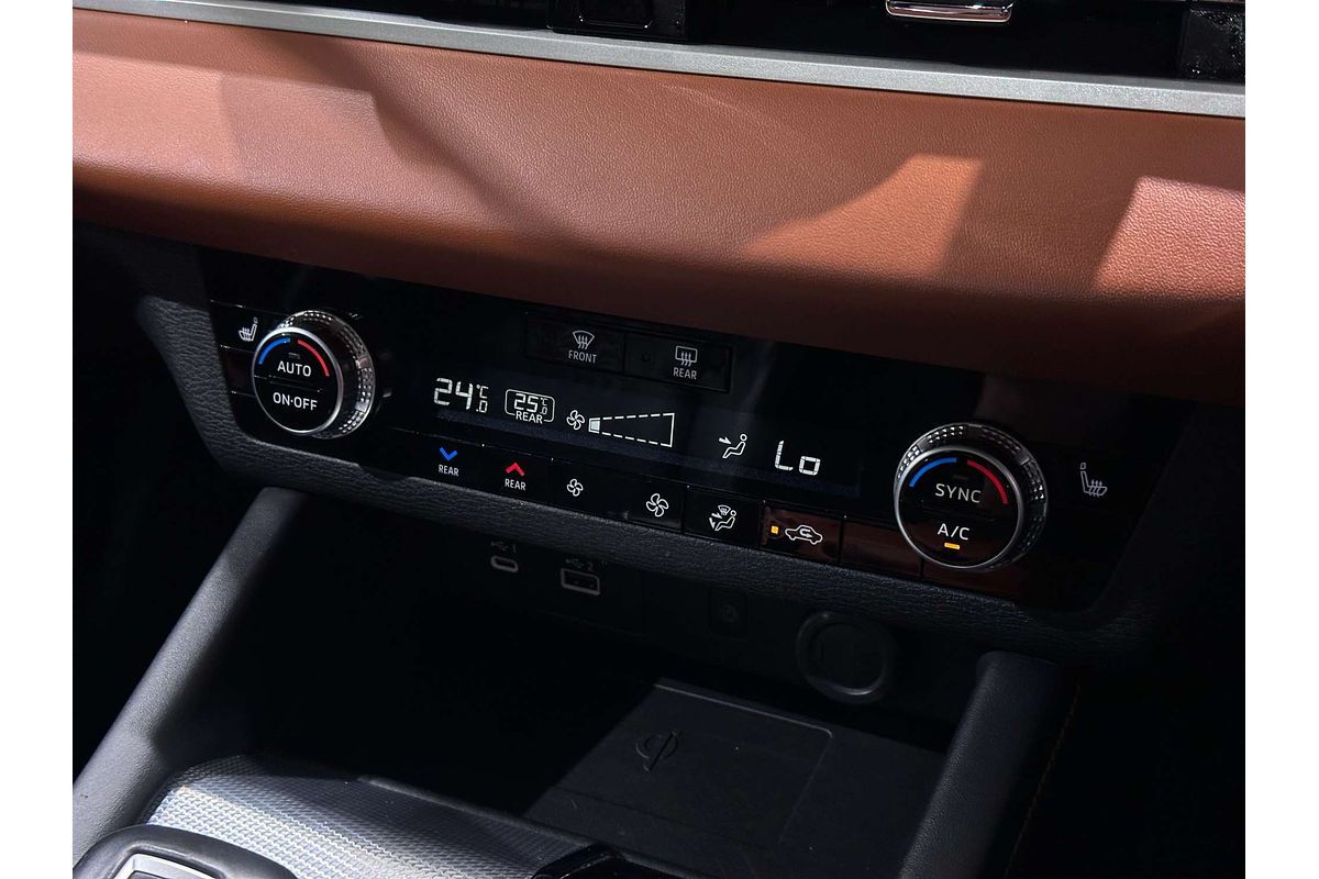 2022 Mitsubishi Outlander Exceed Tourer ZM