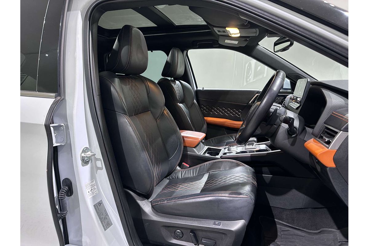 2022 Mitsubishi Outlander Exceed Tourer ZM