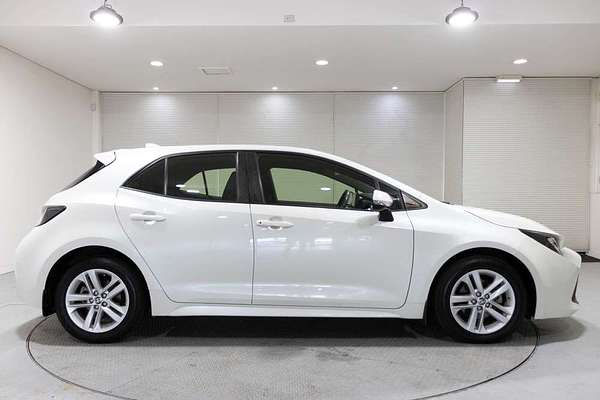 2019 Toyota Corolla Ascent Sport MZEA12R