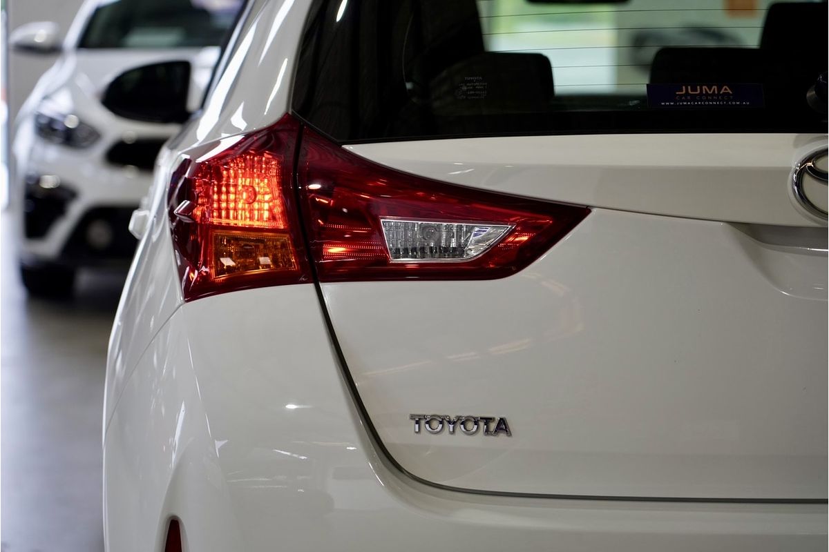 2015 Toyota Corolla Ascent ZRE182R
