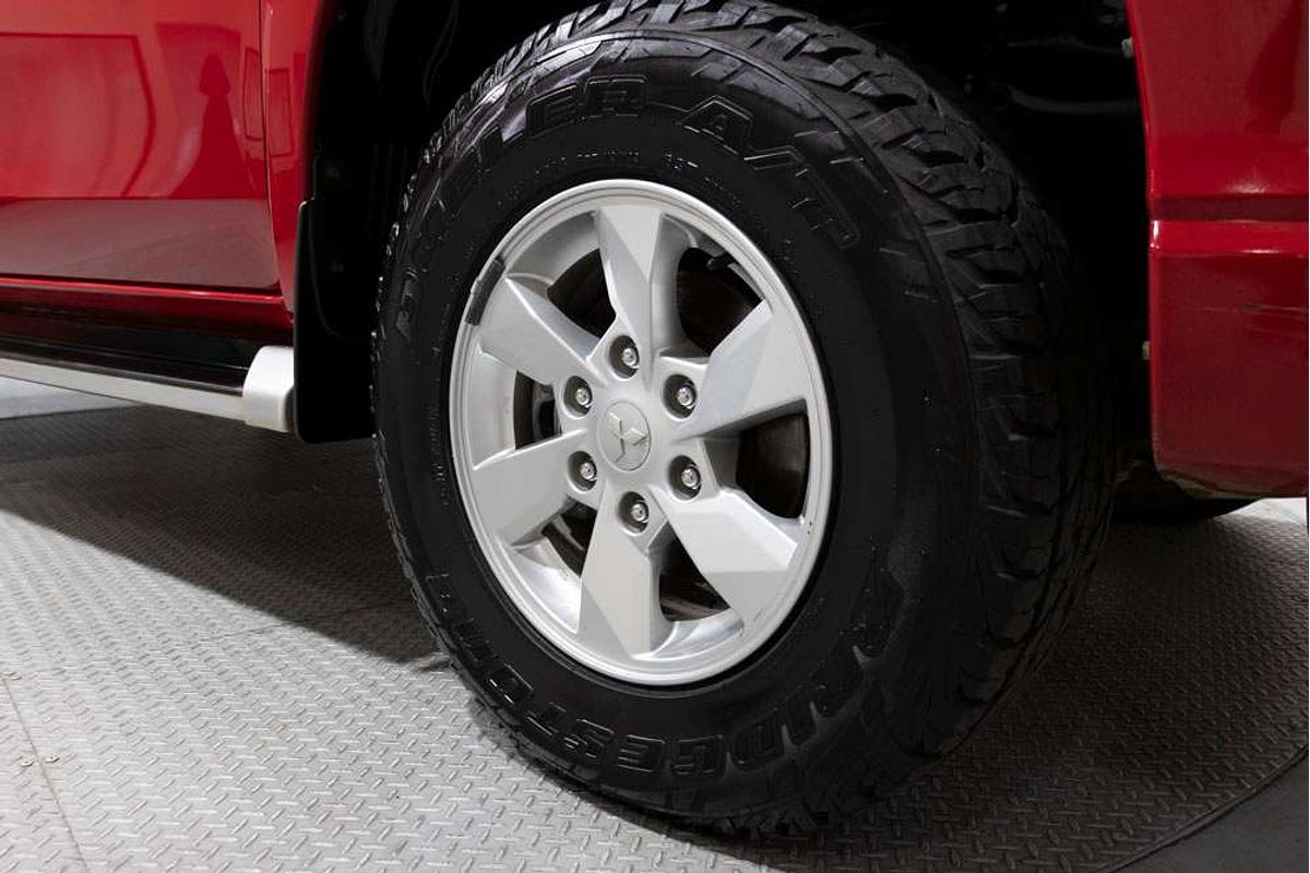 2019 Mitsubishi Triton GLX+ MR 4X4