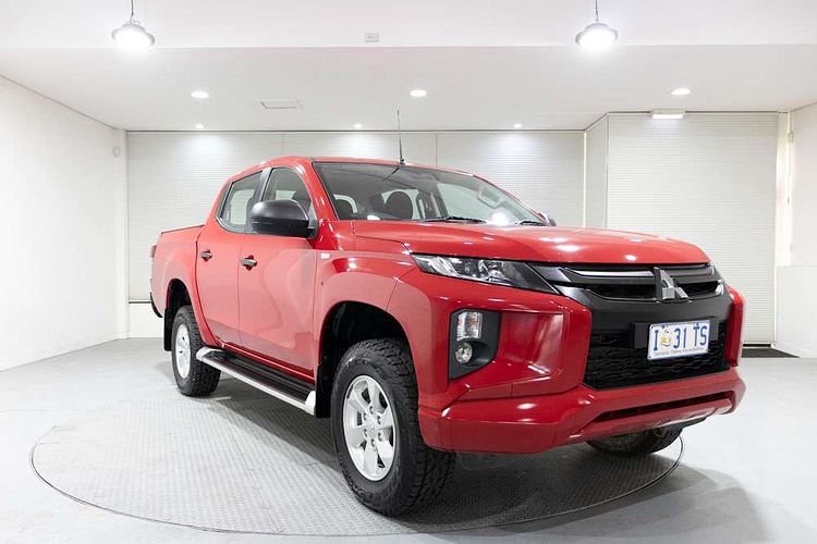 2019 Mitsubishi Triton GLX+ MR 4X4