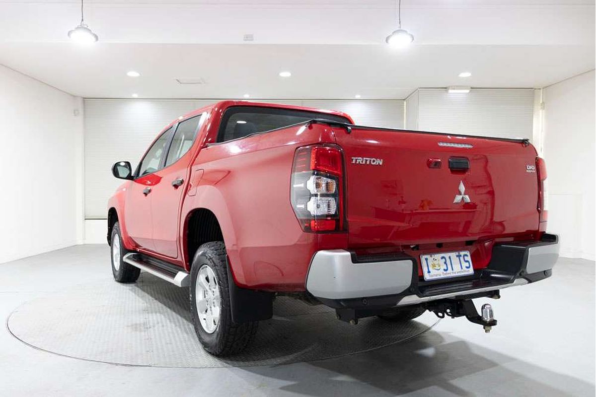 2019 Mitsubishi Triton GLX+ MR 4X4