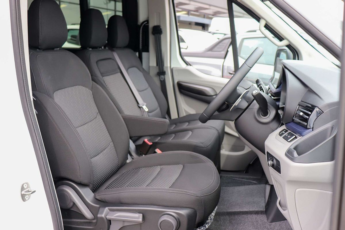2025 LDV Deliver 9 LWB