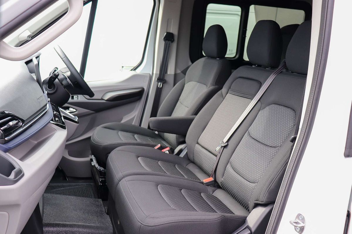 2025 LDV Deliver 9 LWB