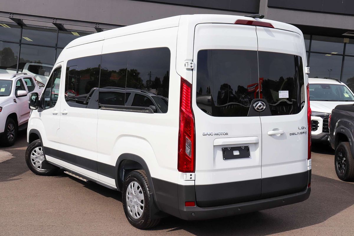 2025 LDV Deliver 9 LWB