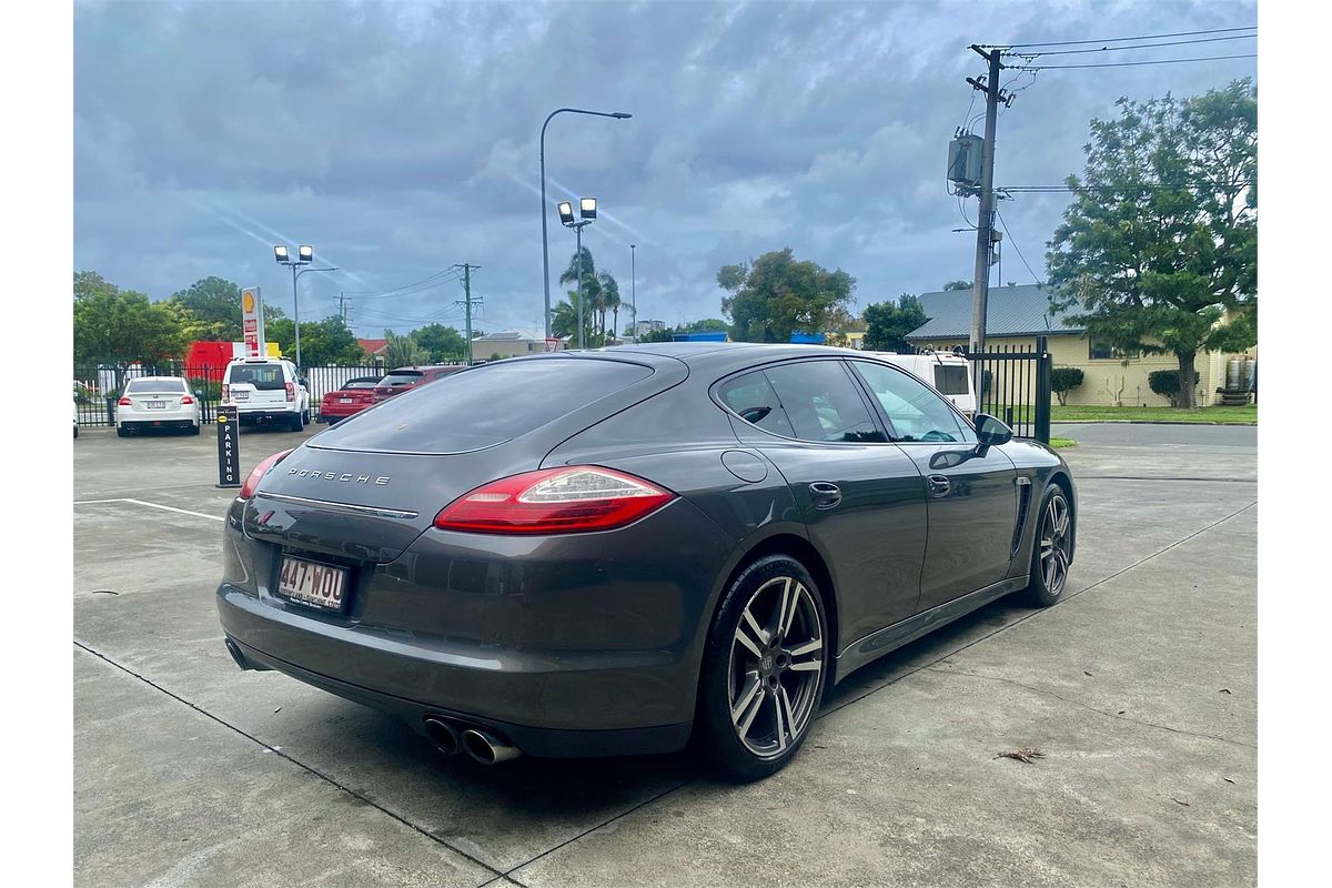 2013 Porsche Panamera 970
