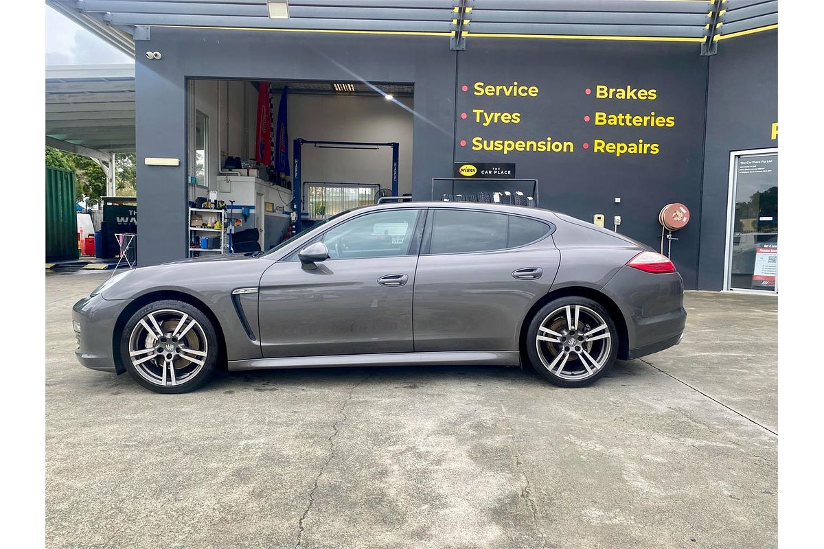 2013 Porsche Panamera 970
