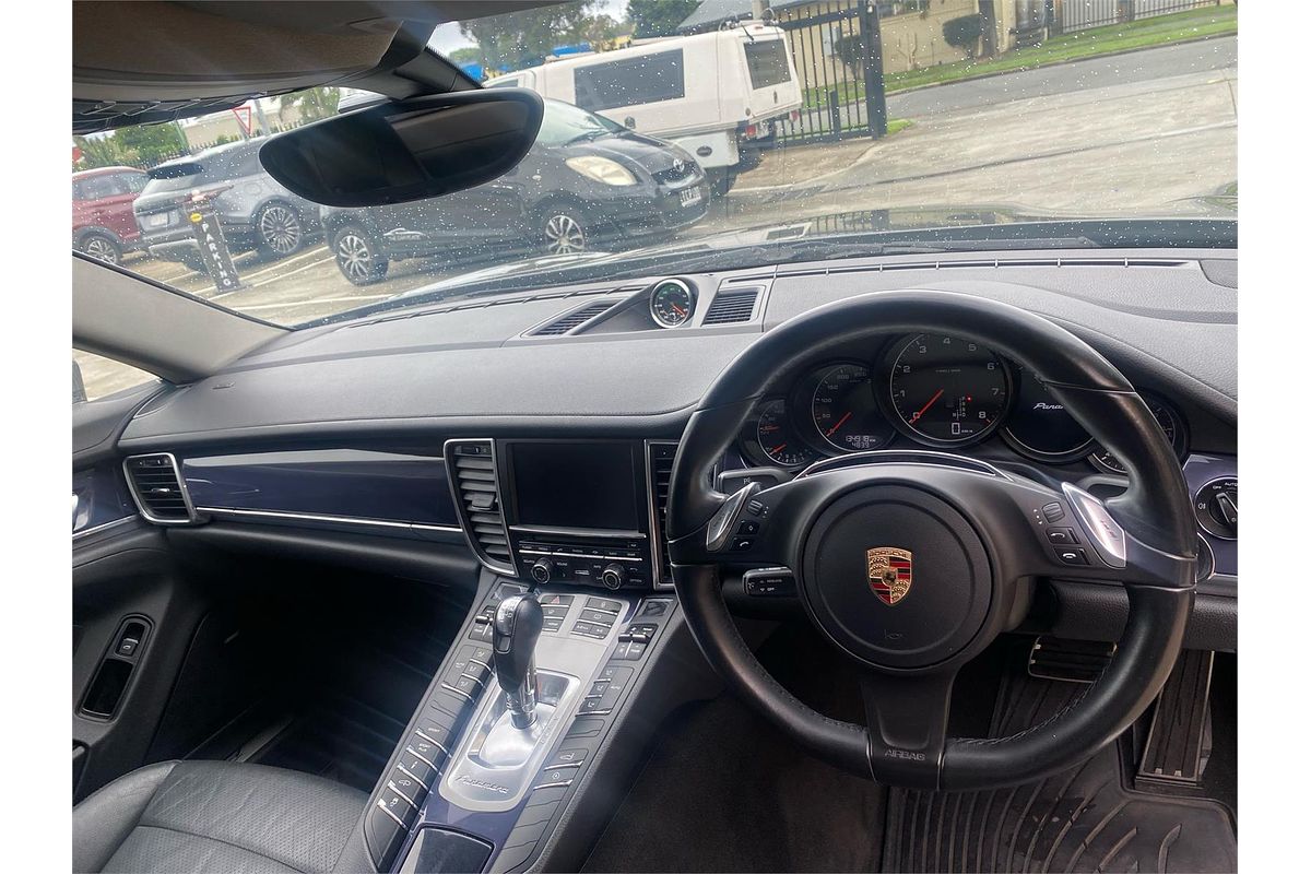 2013 Porsche Panamera 970