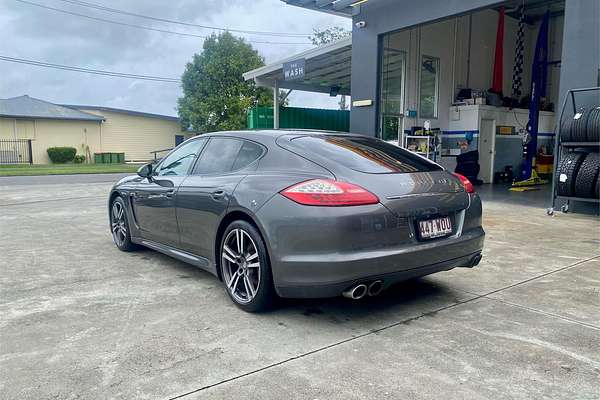 2013 Porsche Panamera 970