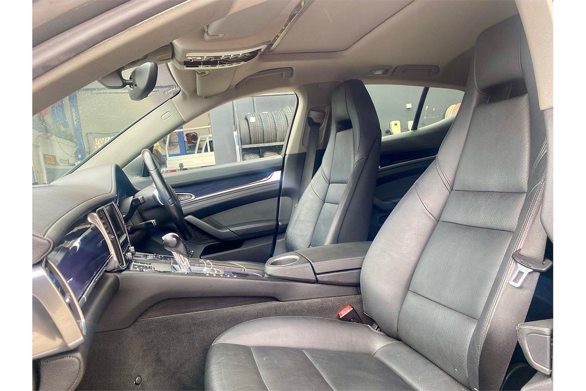 2013 Porsche Panamera 970