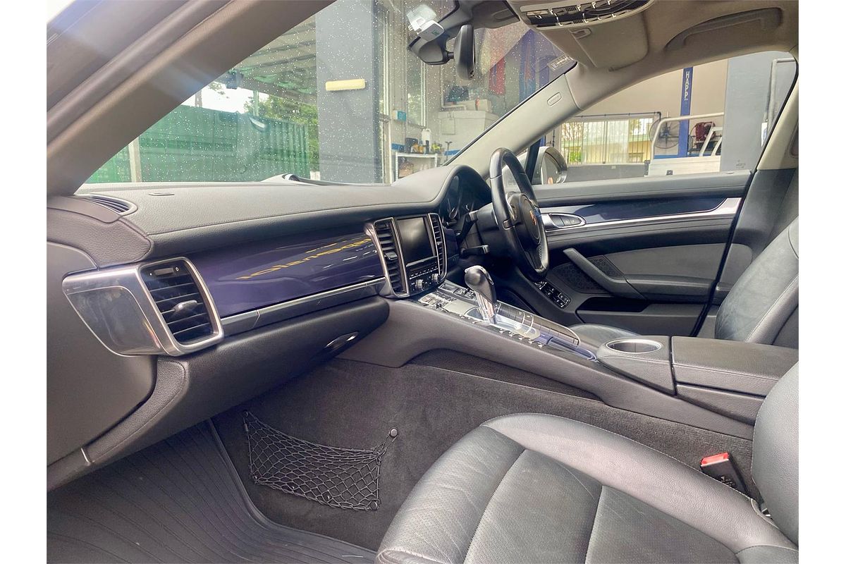 2013 Porsche Panamera 970