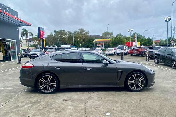 2013 Porsche Panamera 970