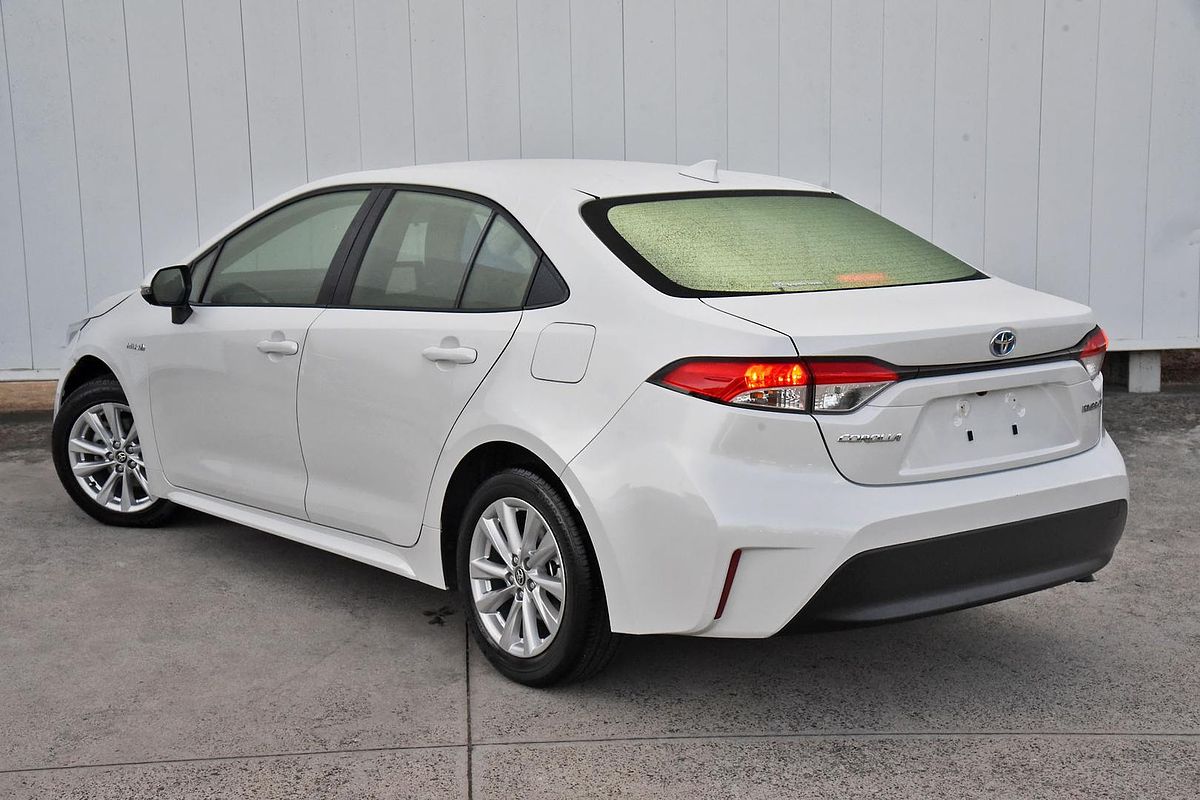 2022 Toyota Corolla Ascent Sport Hybrid ZWE211R