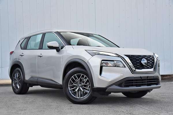 2024 Nissan X-TRAIL ST T33