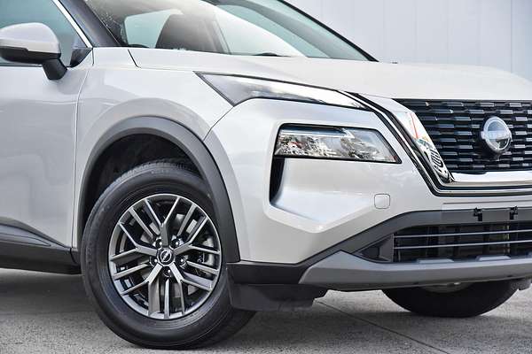 2024 Nissan X-TRAIL ST T33