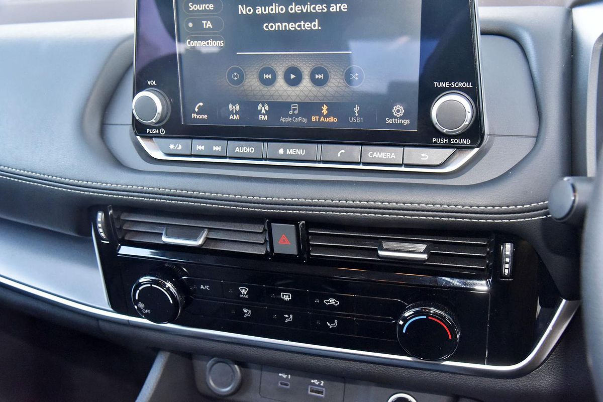 2024 Nissan X-TRAIL ST T33