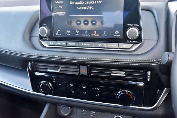 2024 Nissan X-TRAIL ST T33