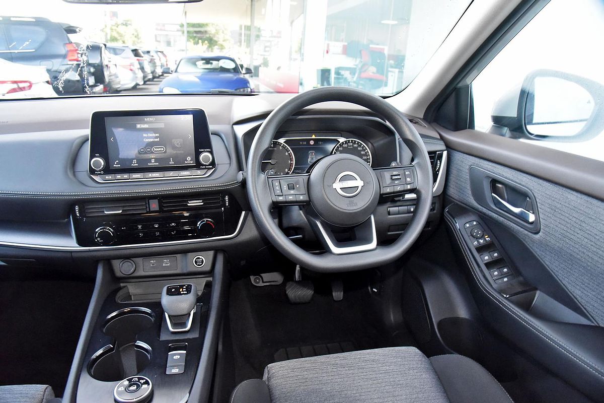 2024 Nissan X-TRAIL ST T33