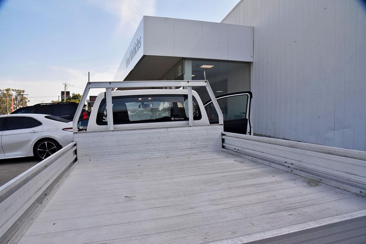 2017 Toyota Hilux Workmate TGN121R Rear Wheel Drive