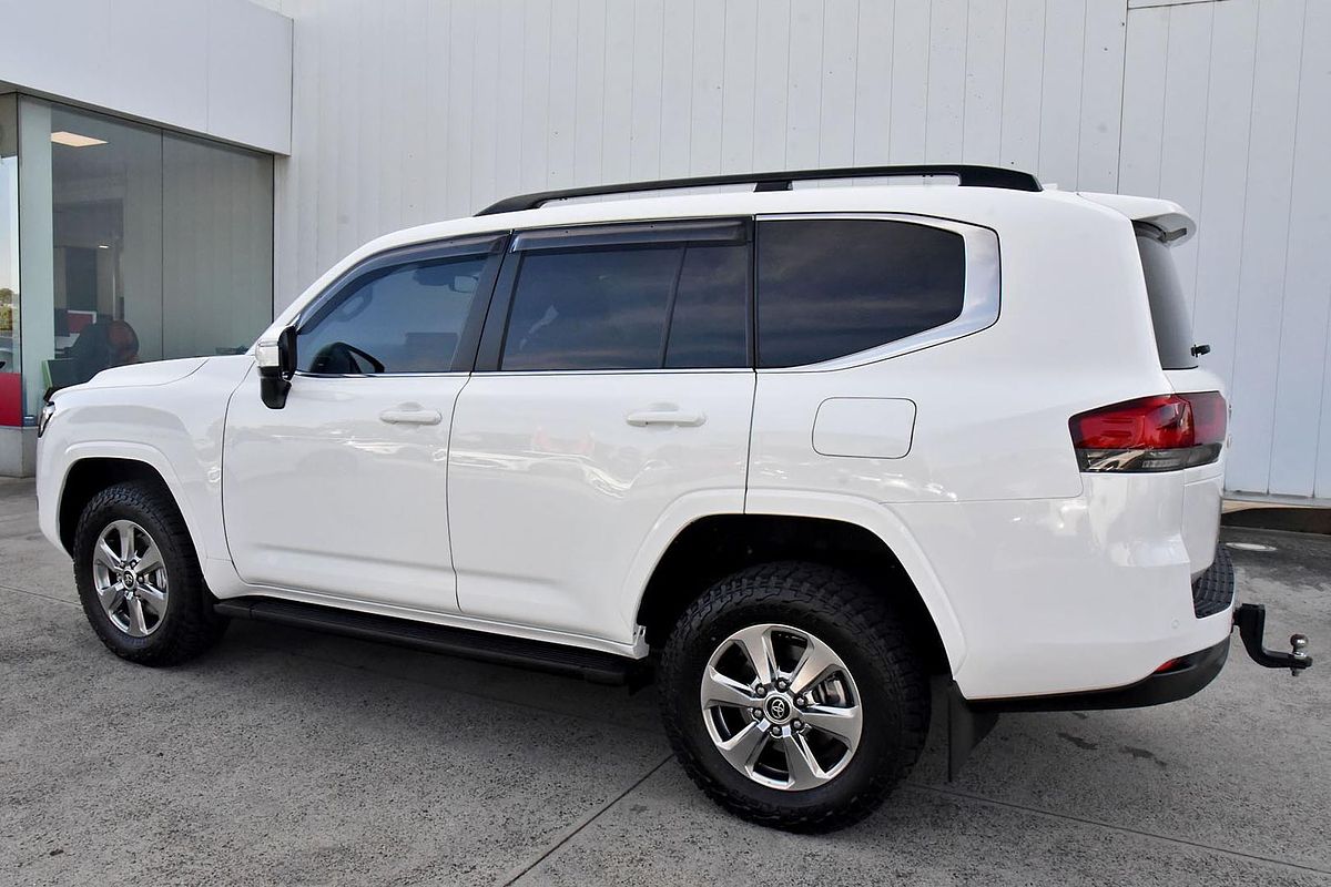 2023 Toyota Landcruiser VX FJA300R