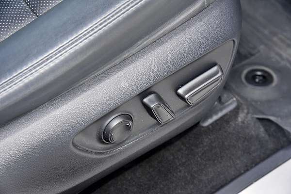 2023 Toyota Landcruiser VX FJA300R